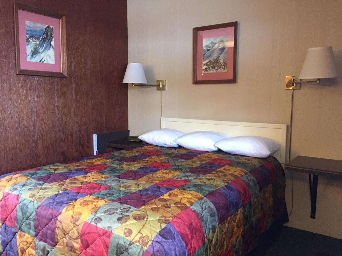 Indianhead Motel ไอรอนวูด ภายนอก รูปภาพ